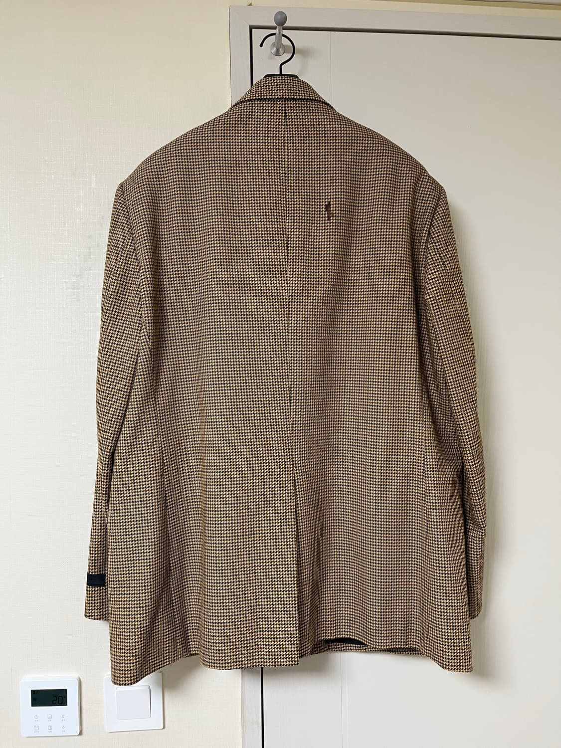 Mngu 3버튼 체크 블레이저 짱구원장 자켓 상품이미지2