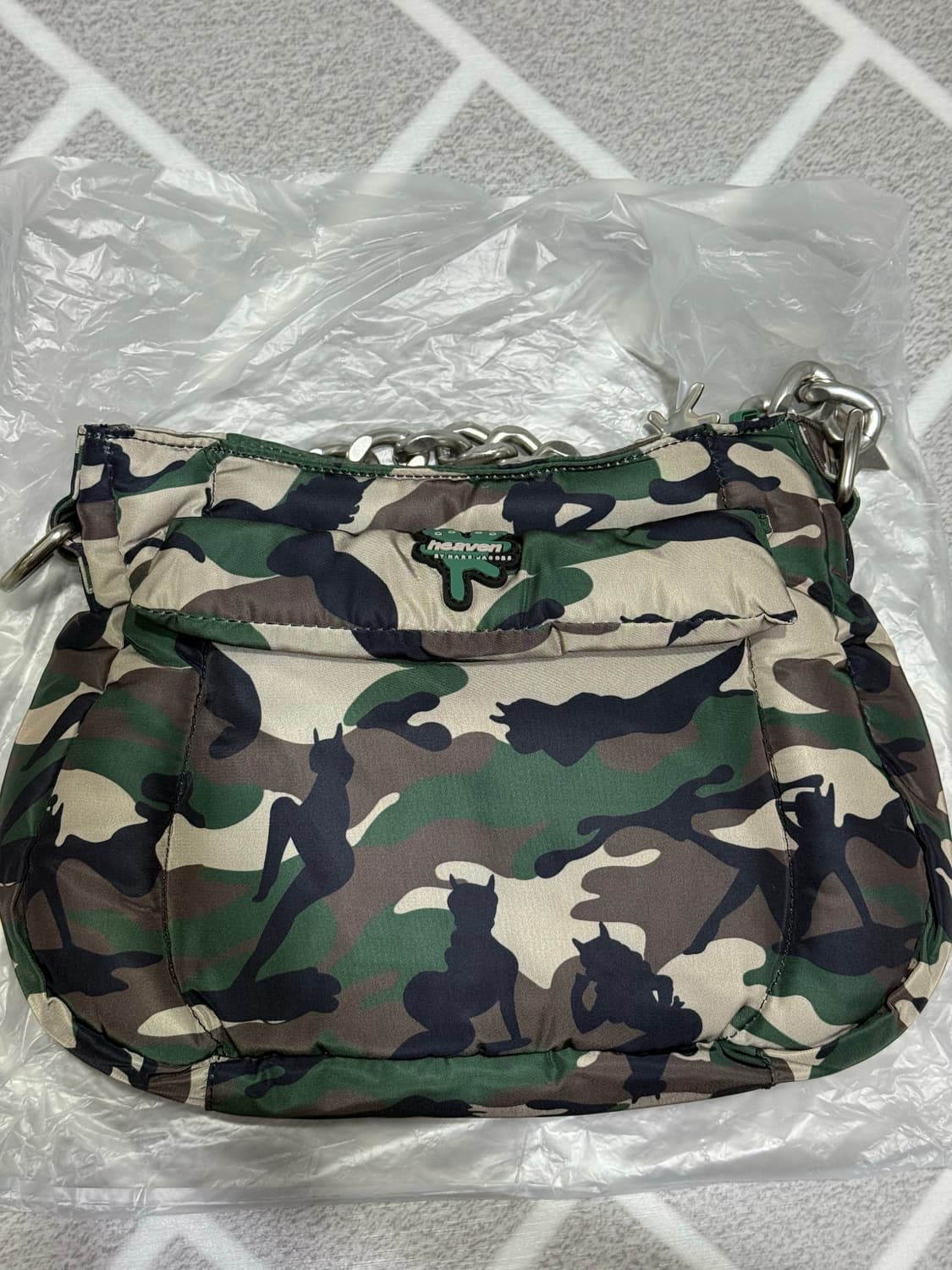 헤븐 바이 마크제이콥스 카무플라주 숄더백 카모 가방 상품이미지3