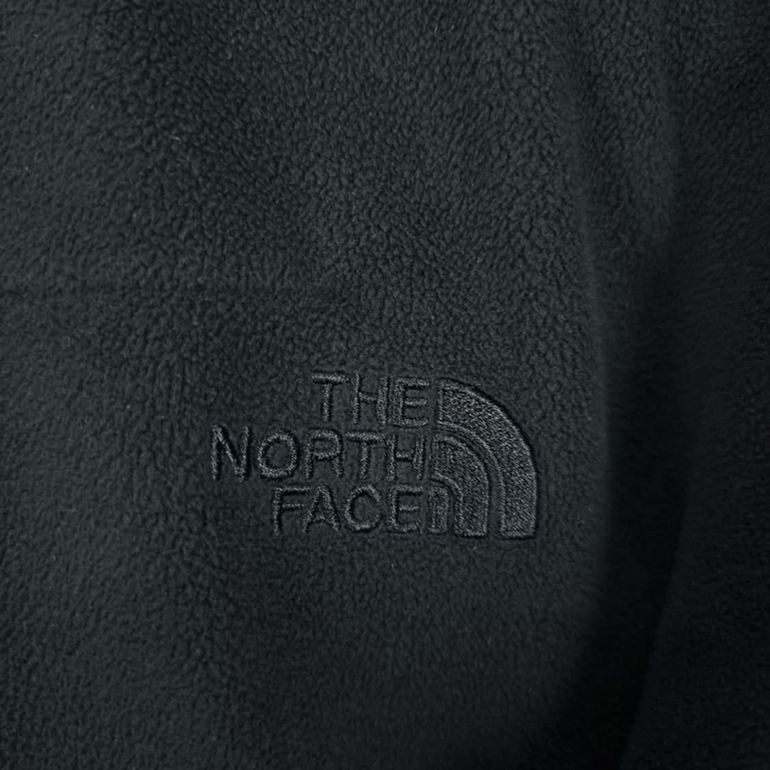[노스페이스] 로고 자수 플리스 후리스 집업 자켓 블랙 M18945 상품이미지6