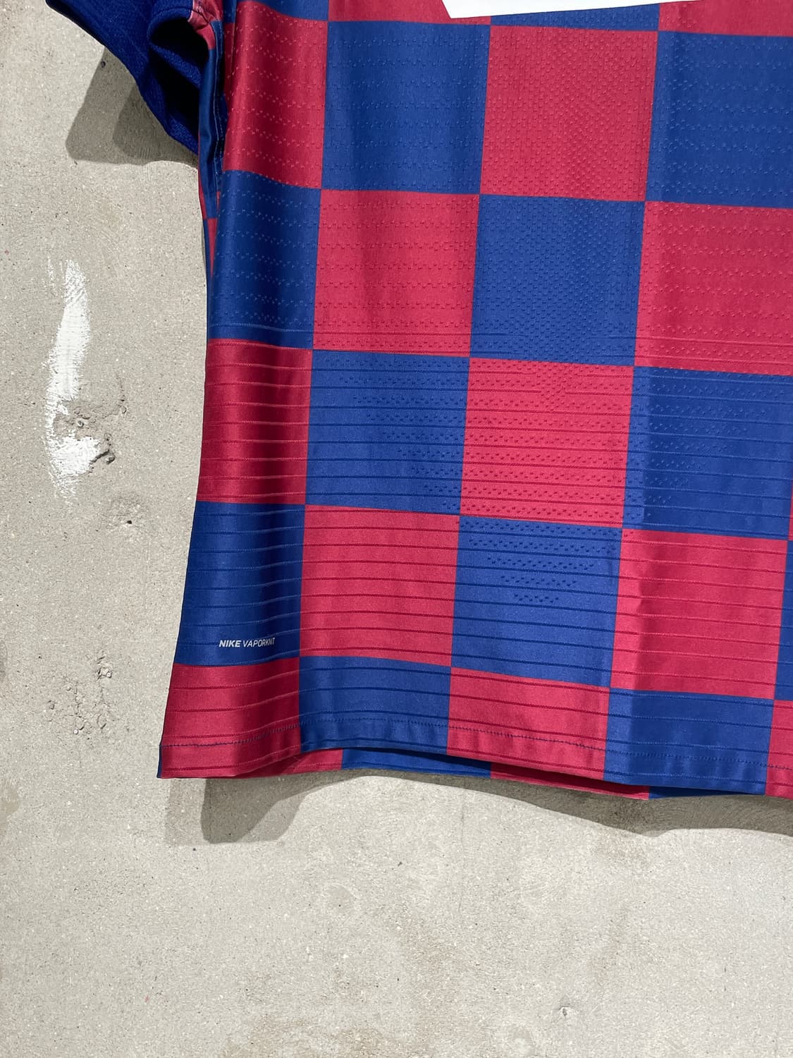 나이키 FC 바르셀로나 19-20 프렝키 더 용 홈 유니폼 상품이미지4