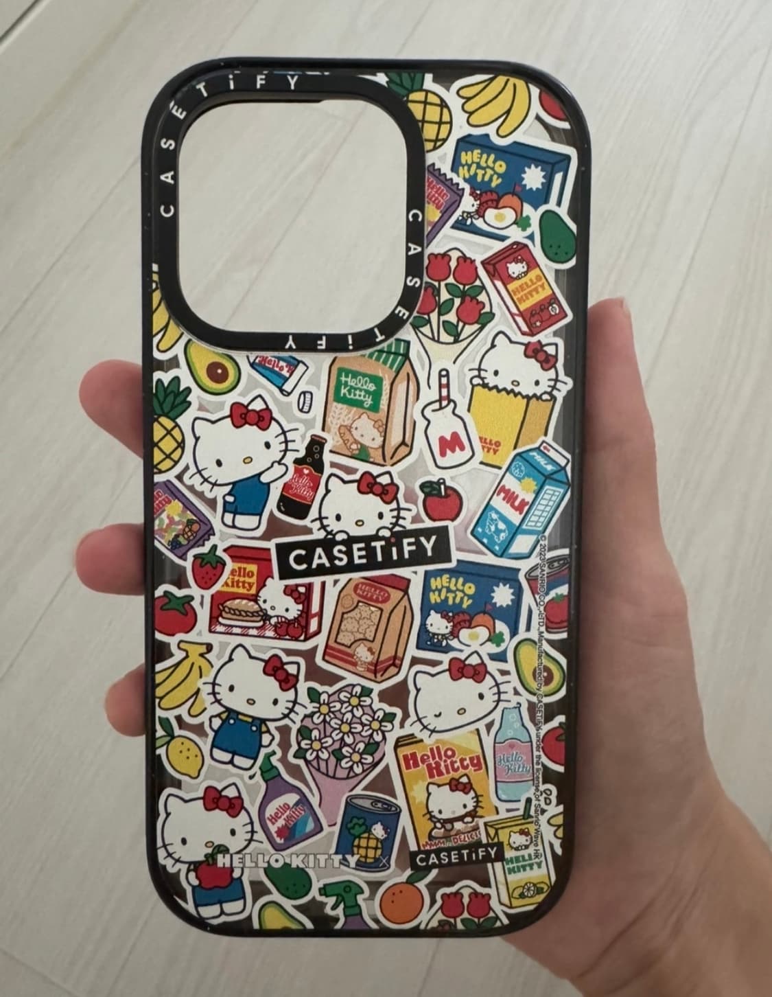 케이스티파이 헬로키티 콜라보 케이스 15프로 상품이미지1