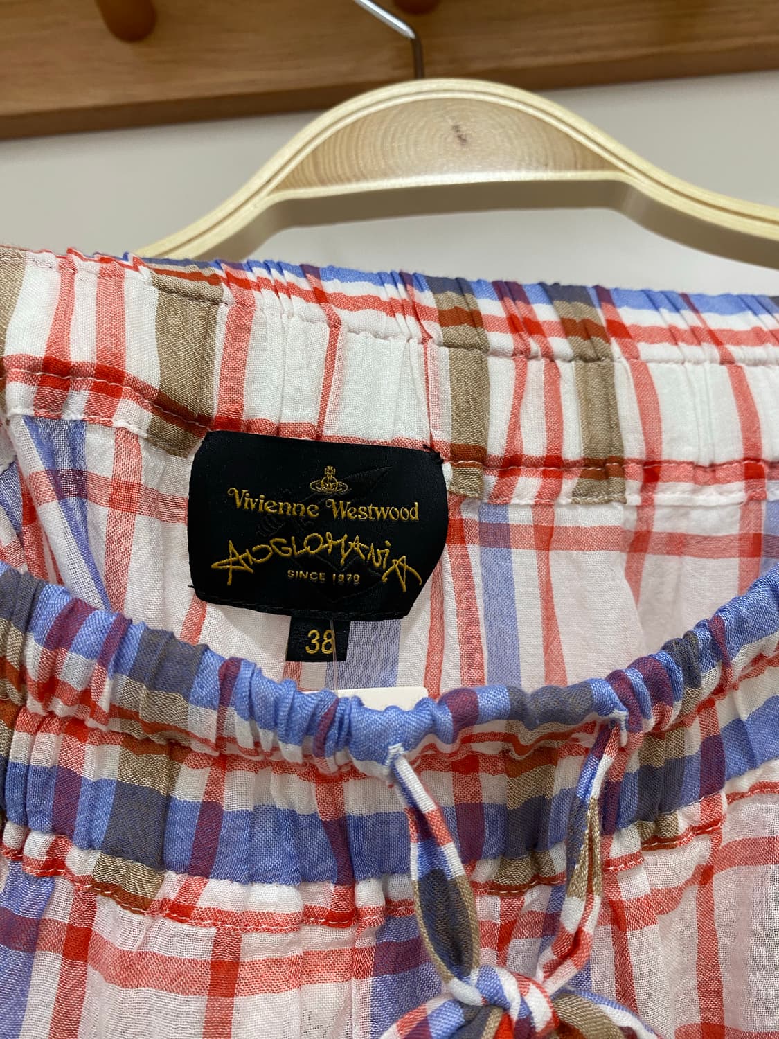 Vivienne Westwood 체크 오프숄더 블라우스 상품이미지3