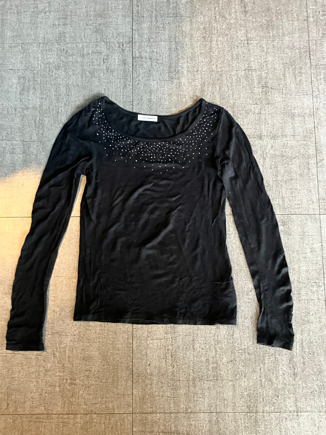 일본빈티지 Avv 핀터깔y2k 보헤미안갸루 넥비즈 긴팔티셔츠 상품이미지1