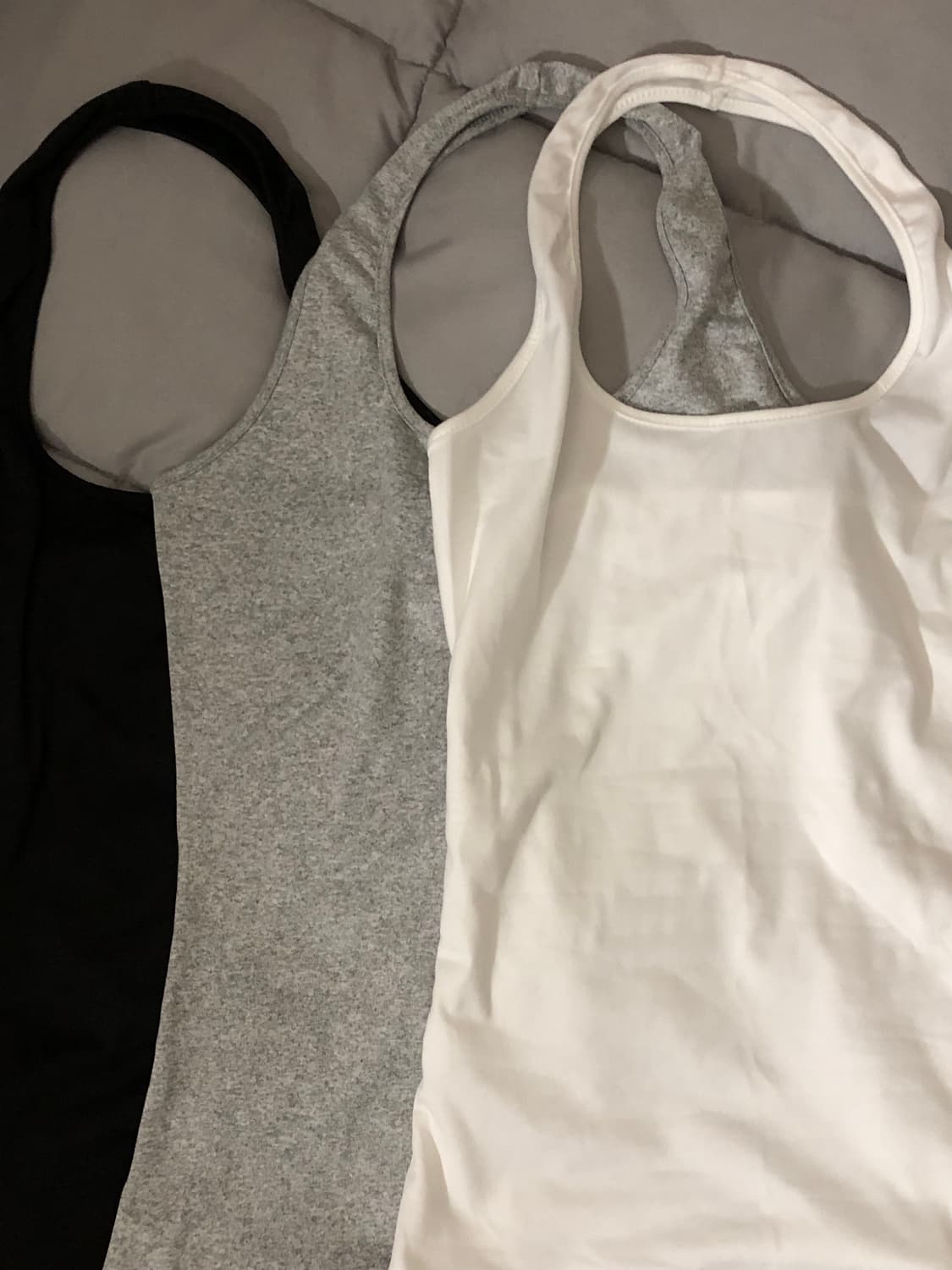 홀터넥 나시 (블랙,그레이,화이트) 상품이미지1