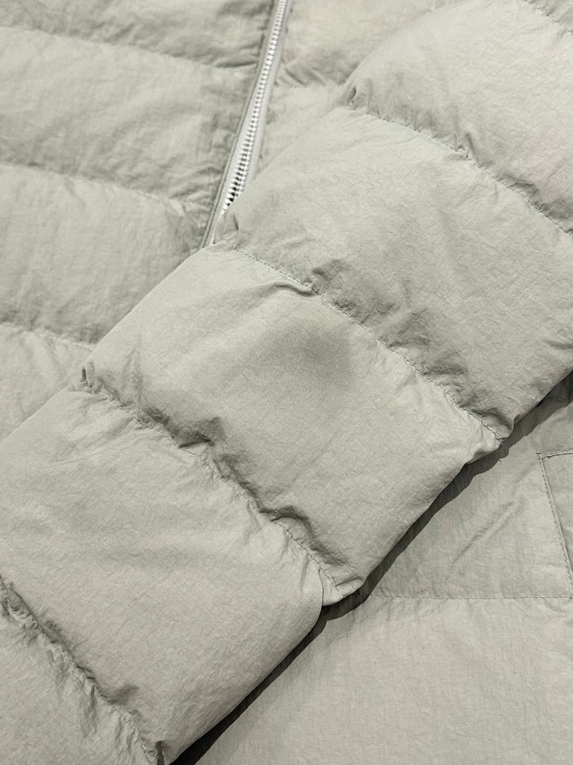 스노우피크 경량패딩 L 상품이미지5