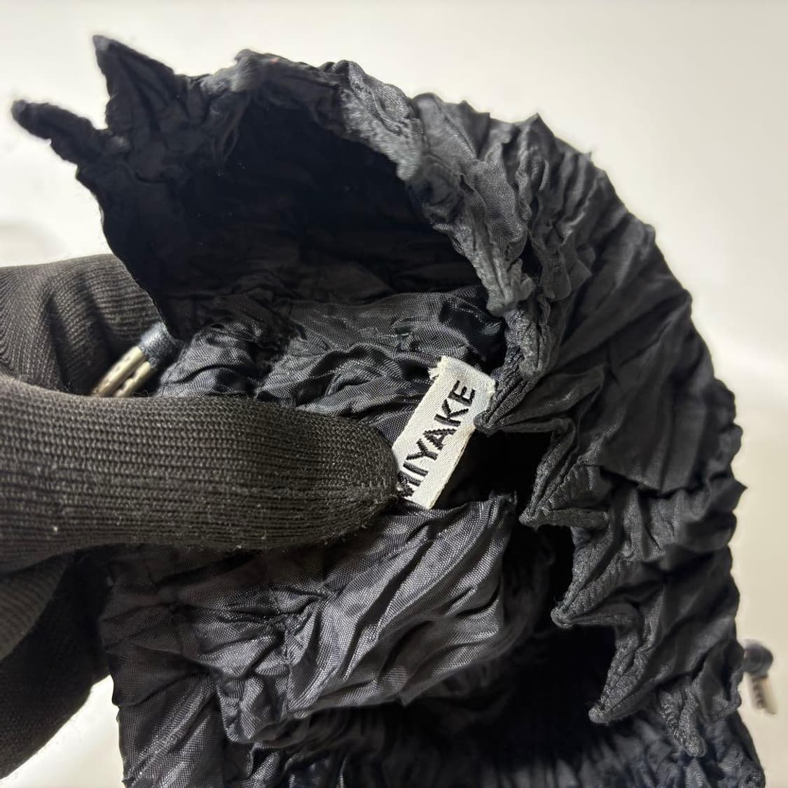 이세이 미야케 주름 파우치  핸드백 상품이미지5