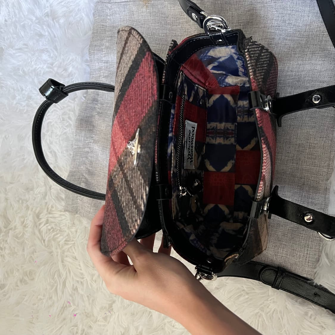 비비안웨스트우드 해리스 트위드 체크 베티나 백 상품이미지9