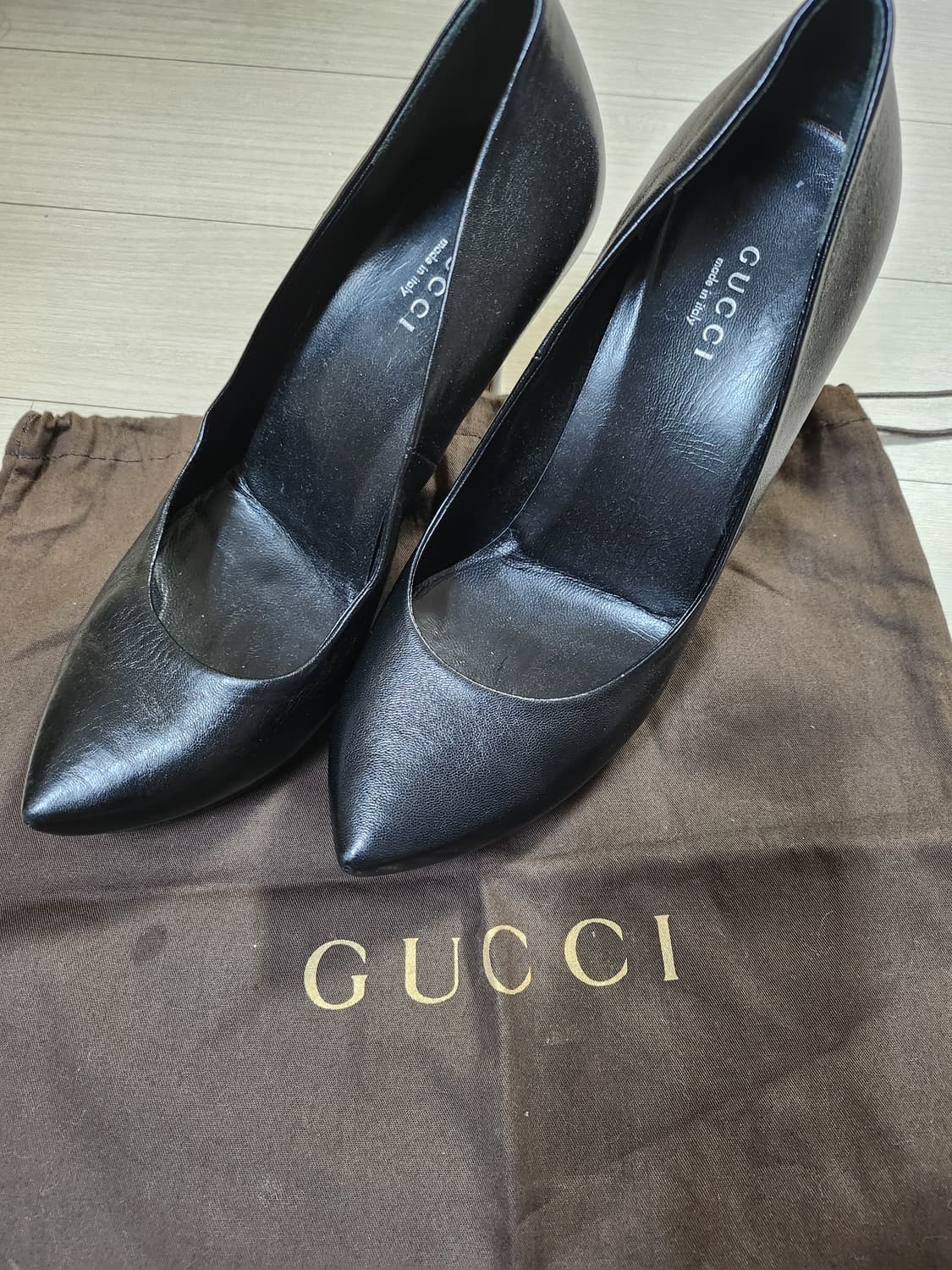 정품 구찌 새상품급 가죽힐 상품이미지2