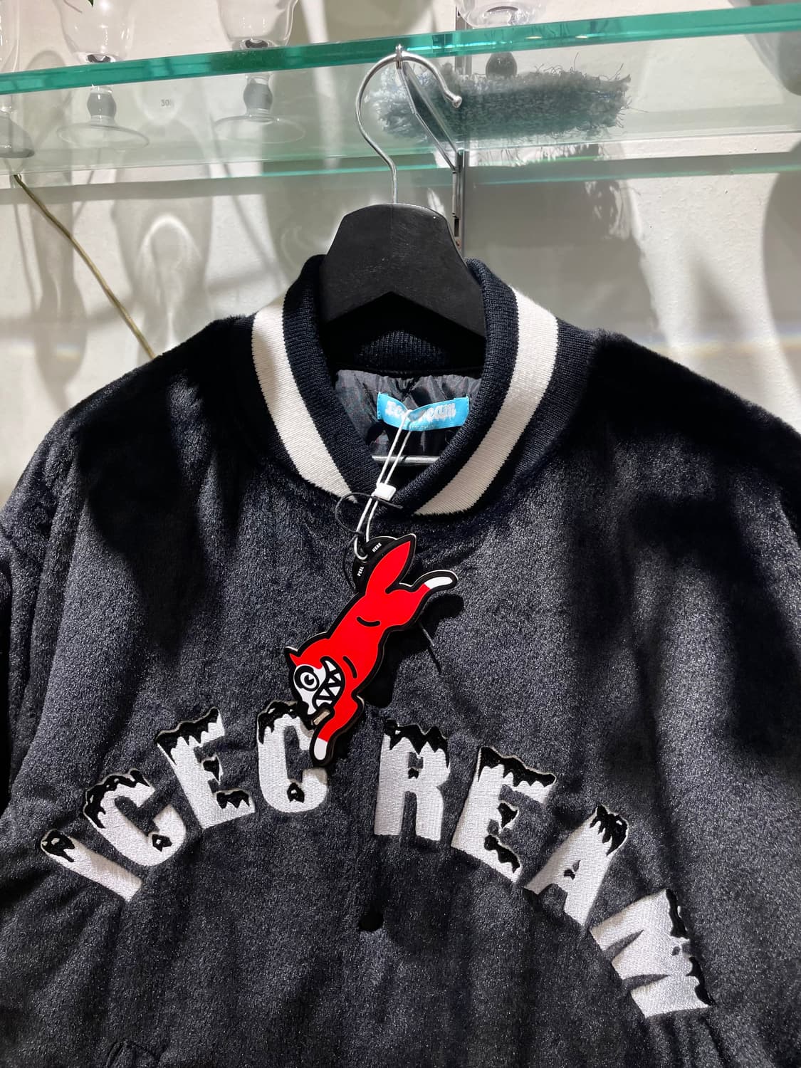 BBC ICECREAM fur varsity jacket 상품이미지3