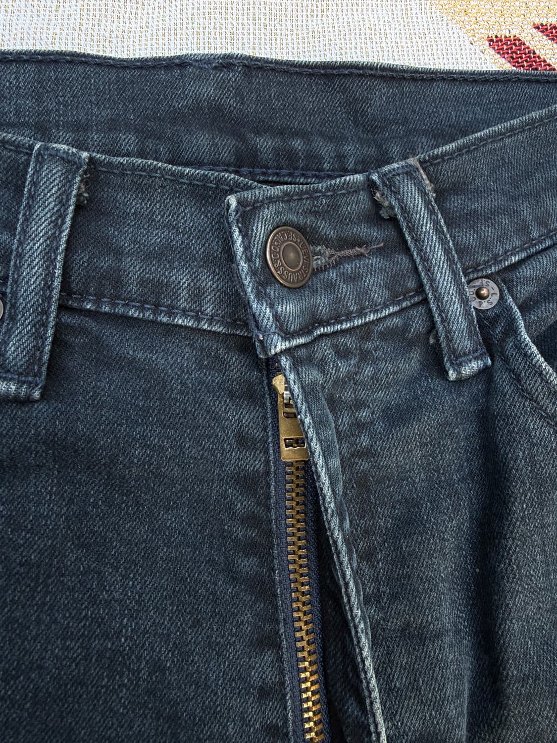 리바이스 505 흑청 32/32지퍼플라이 상품이미지3