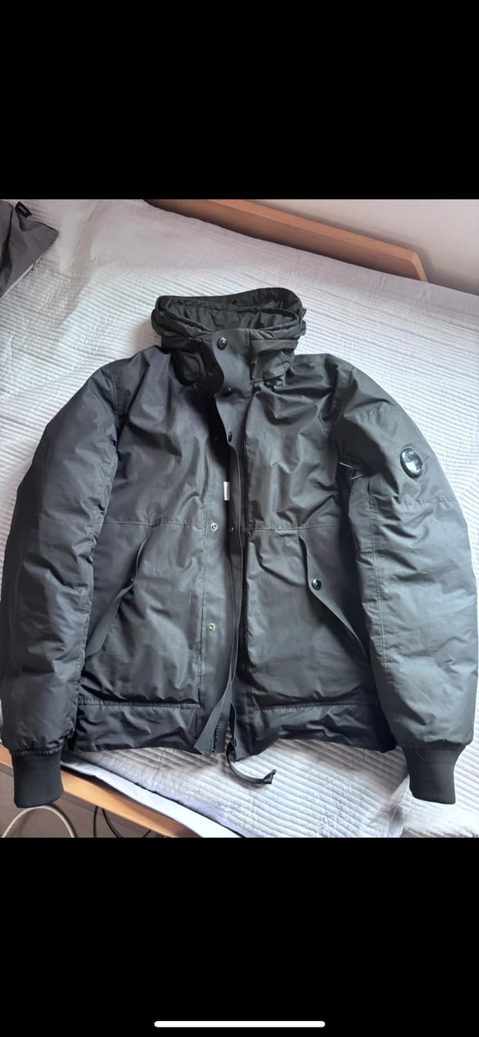 C.P 컴퍼니 마이크로-엠 숏 다운 자켓 46(90) 상품이미지2