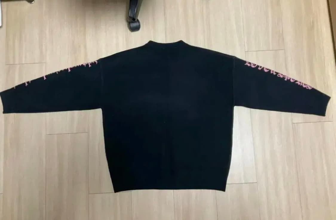 본챔스-하트 트라이벌 로고 니트 상품이미지2