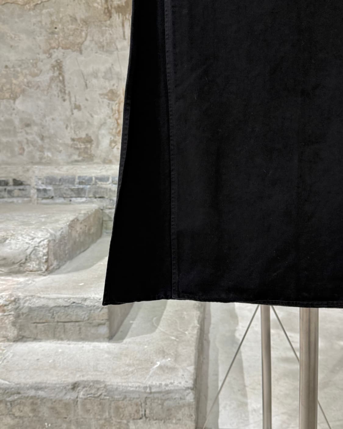 기마구아스 블랙 인시전 코튼 롱 스커트 상품이미지4