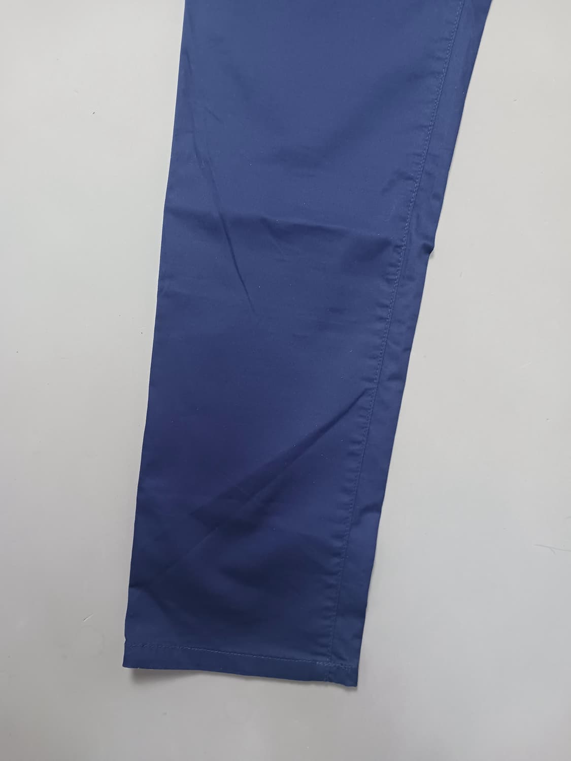 새상품 [36] 돌체앤가바나 스트레치 테이퍼드 팬츠 슬랙스 네이비 상품이미지3