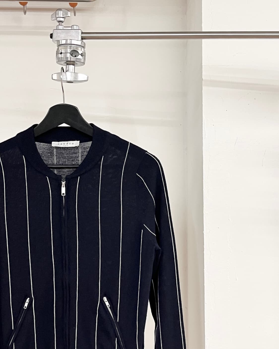 산드로 네이비 스트라이프 집업 상품이미지4