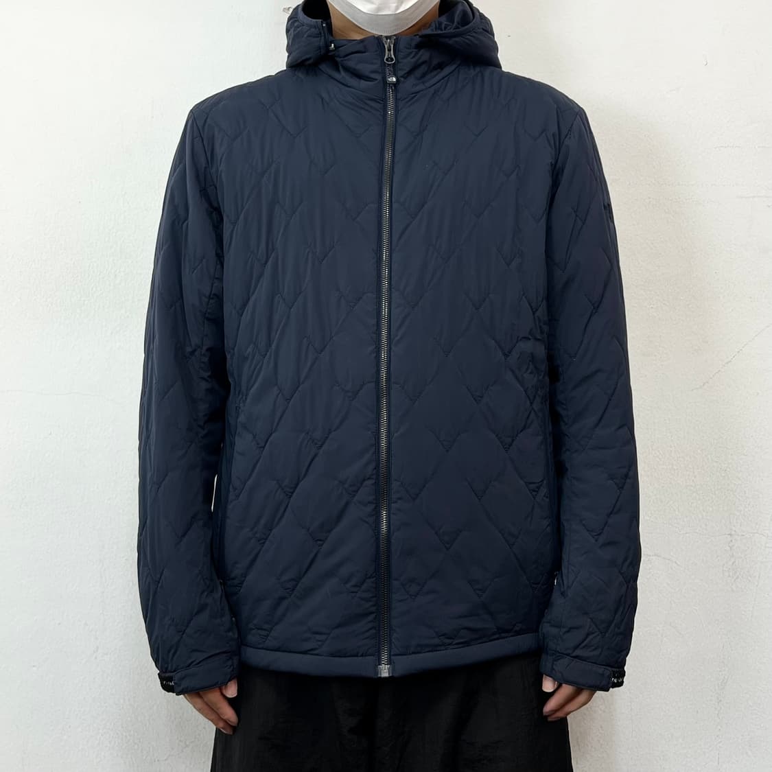 노스페이스 로고 퀼팅 경량 후드 자켓 상품이미지1