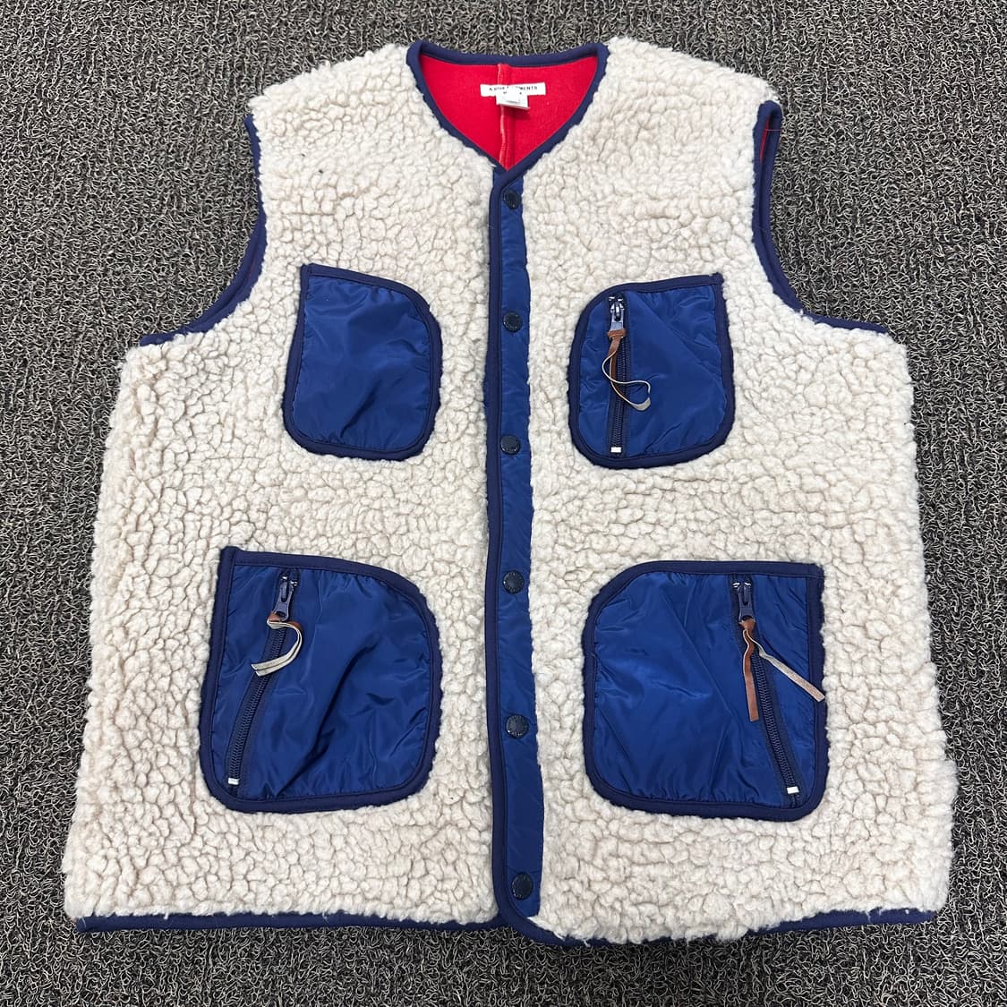 A. Blue Garments wool vest 울 베스트 L 상품이미지1