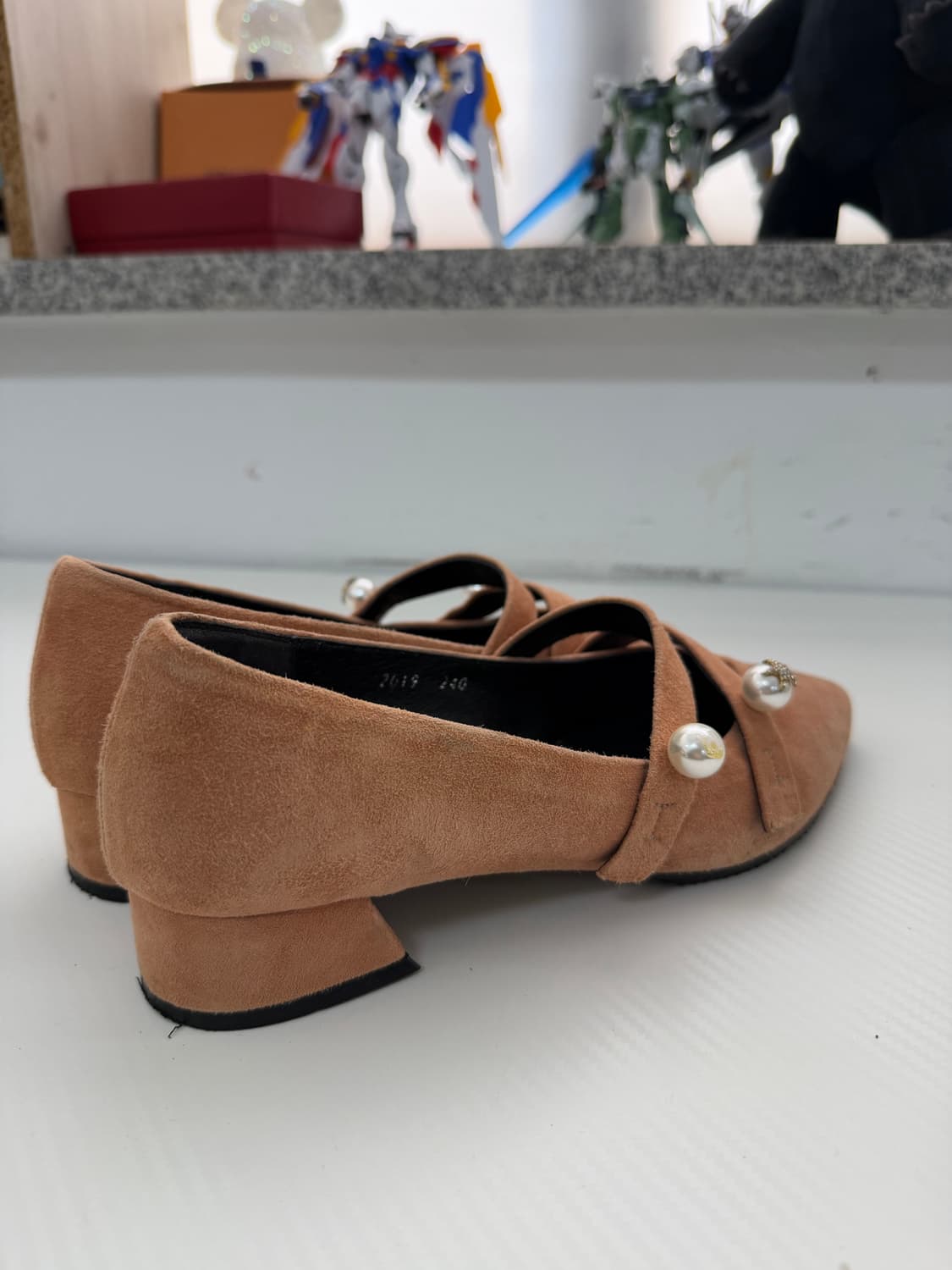 정품) 랑방 한섬 스웨이드 펄 장식 플랫 구두 240 상품이미지5