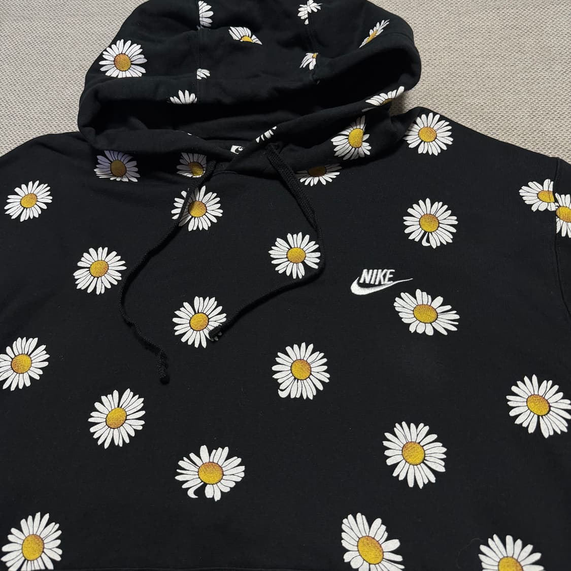나이키 데이지 플라워 후드티 상품이미지2