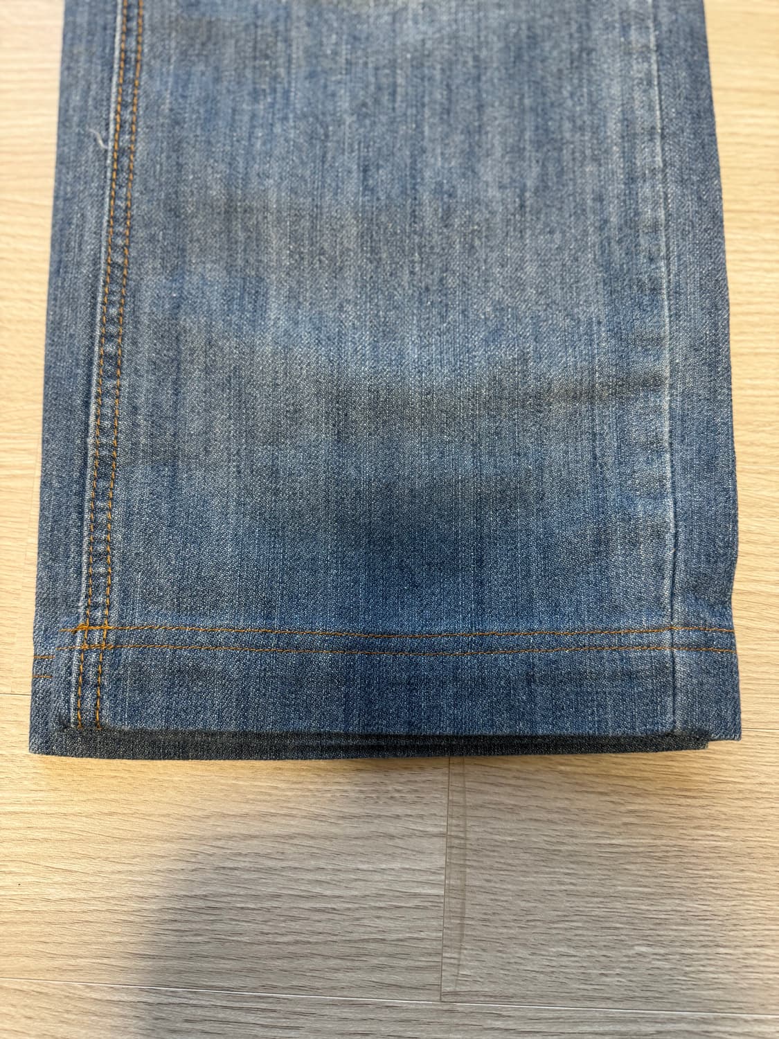 돌체앤가바나 16 클래식 데님 팬츠 (사이즈 48/32인치) 판매합니다 상품이미지8