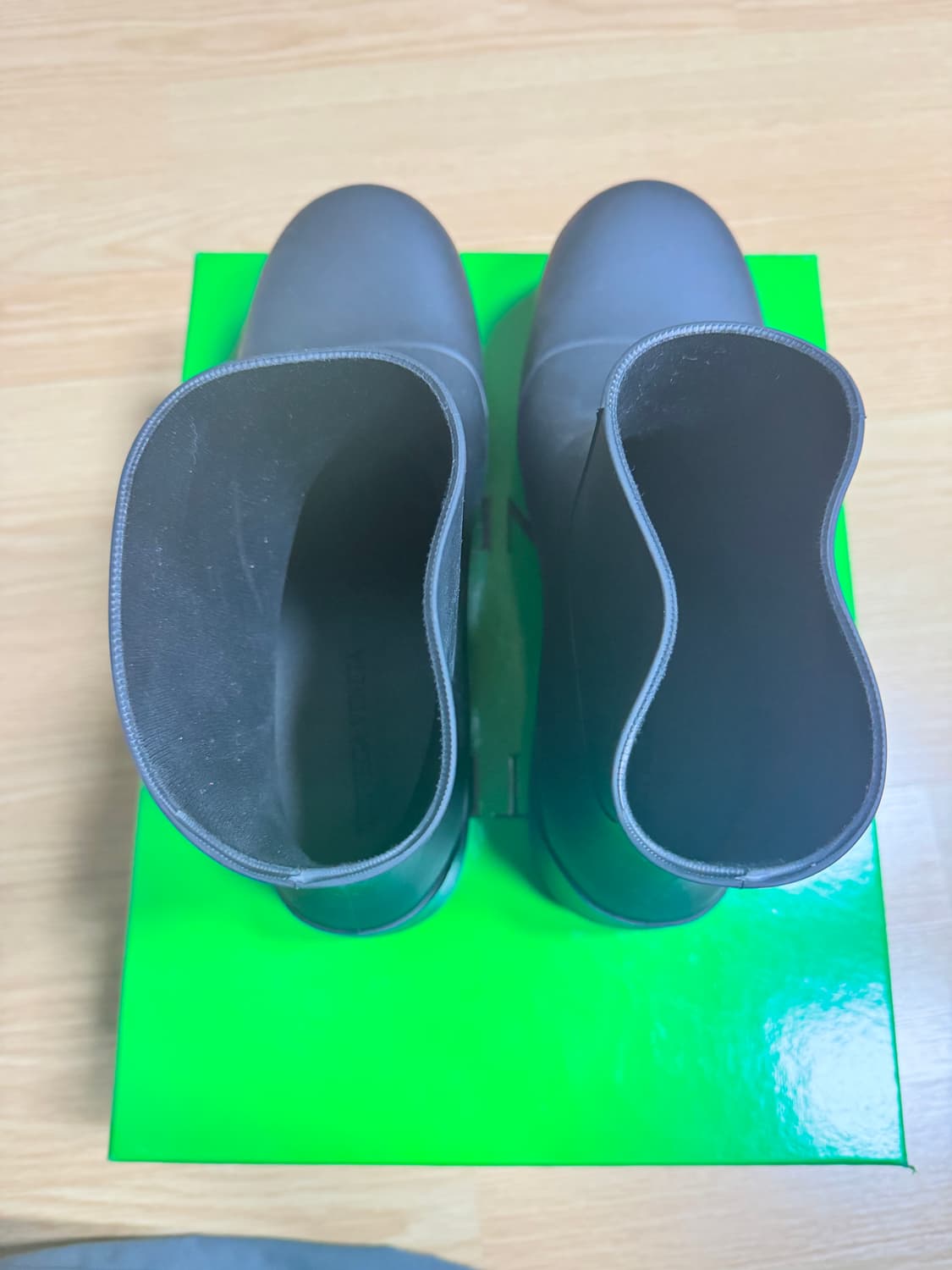 보테가베네타 퍼들 앵클부츠 블랙 상품이미지2