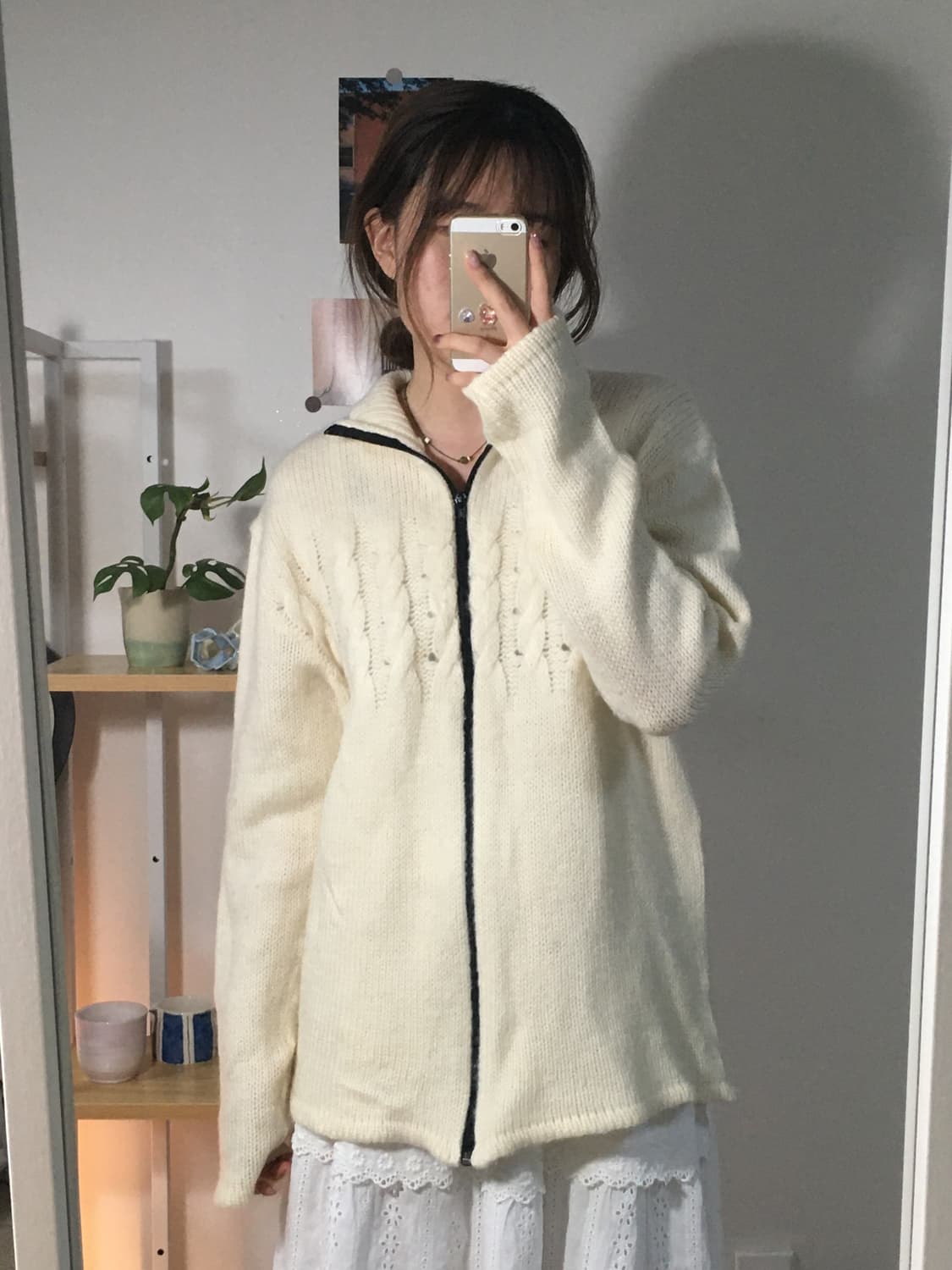 화이트 꽈배기니트 집업 상품이미지1