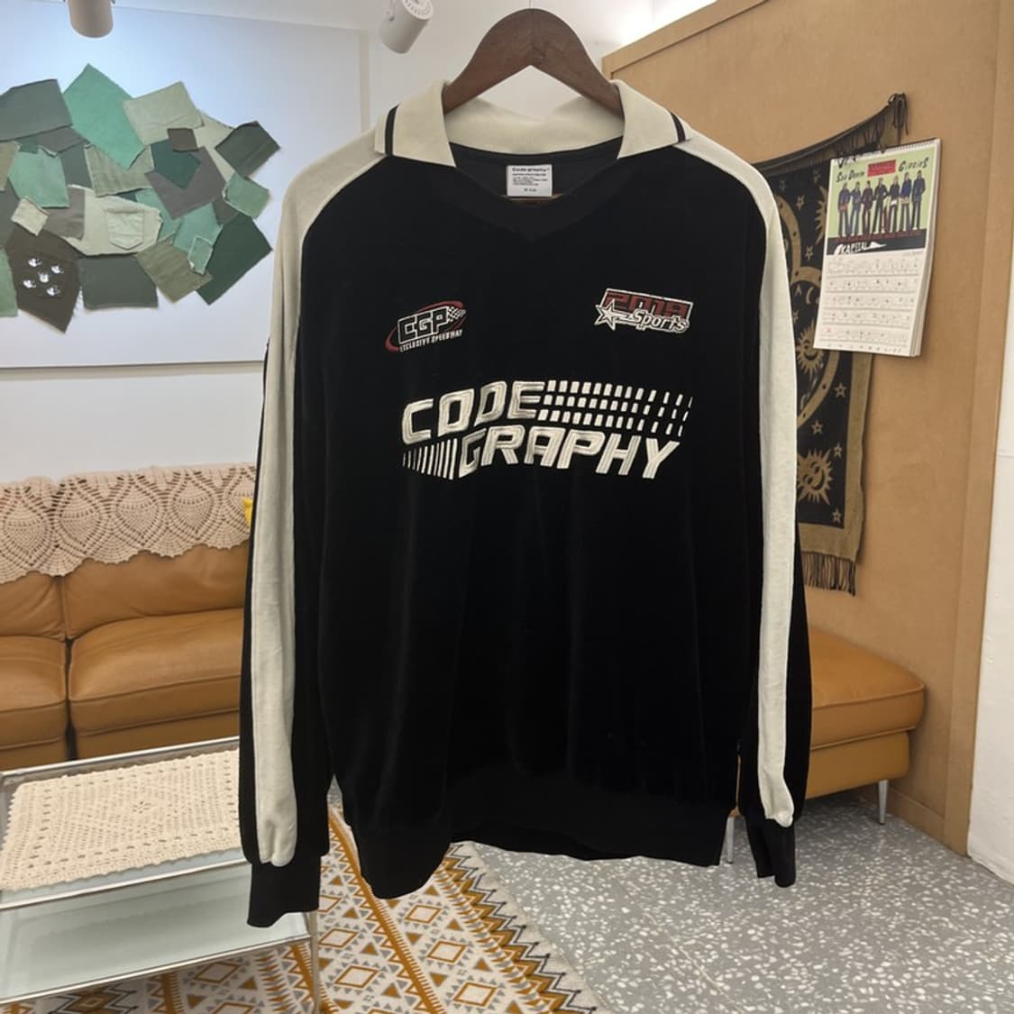 코드그라피 스트릿 펑크 벨벳 벨루어 카라 맨투맨 M C10821 상품이미지3