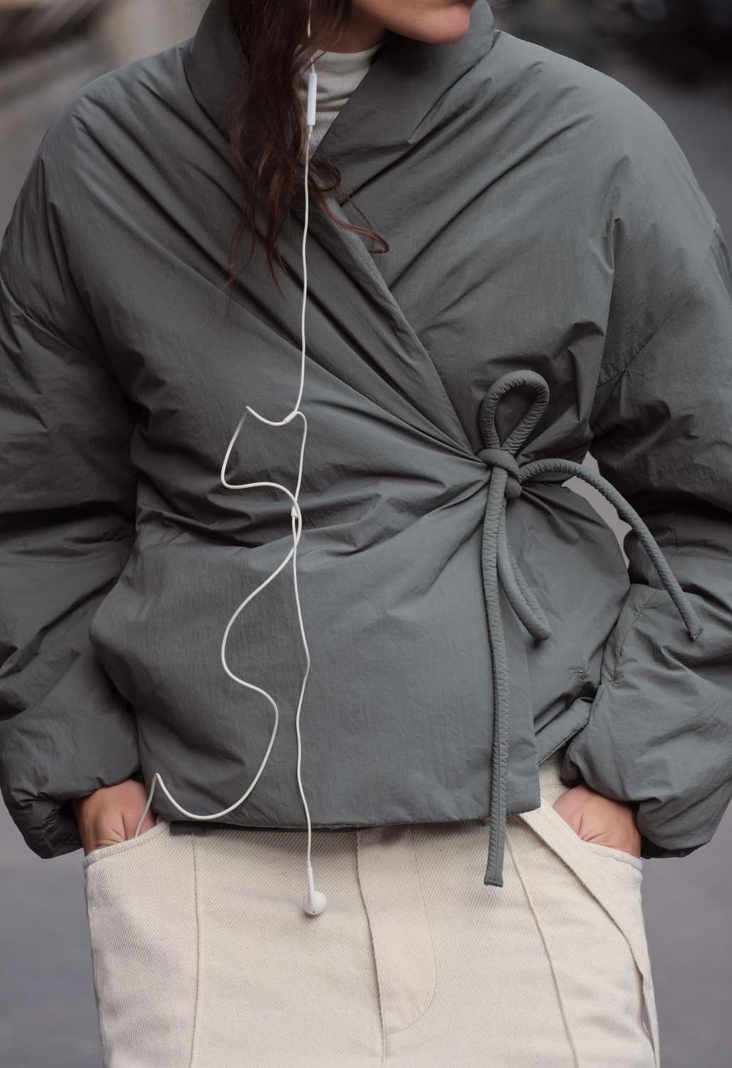 ZARA 크로스 로브 패딩 재킷 상품이미지3