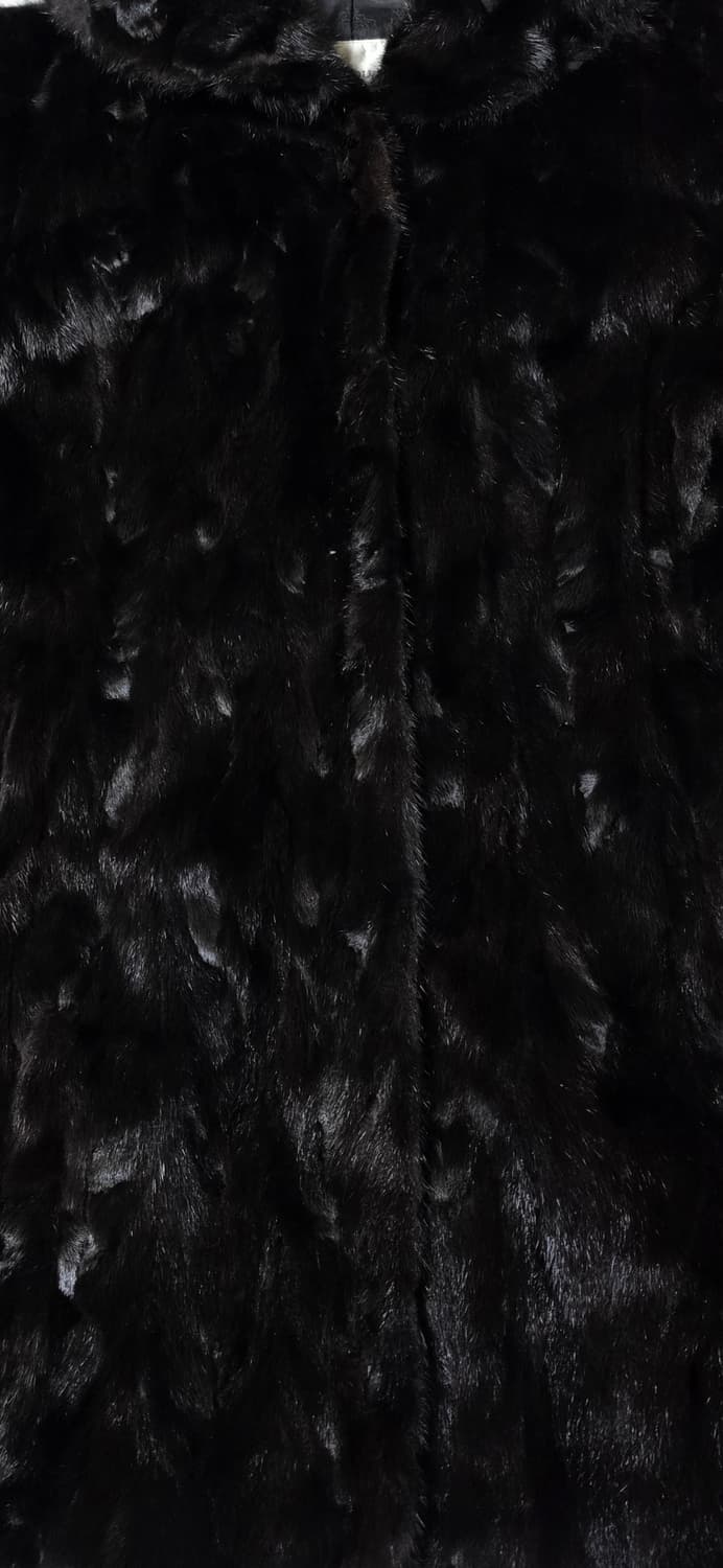 LEE YOUNG A COLLECTION 블랙 퍼 코트 77 상품이미지5