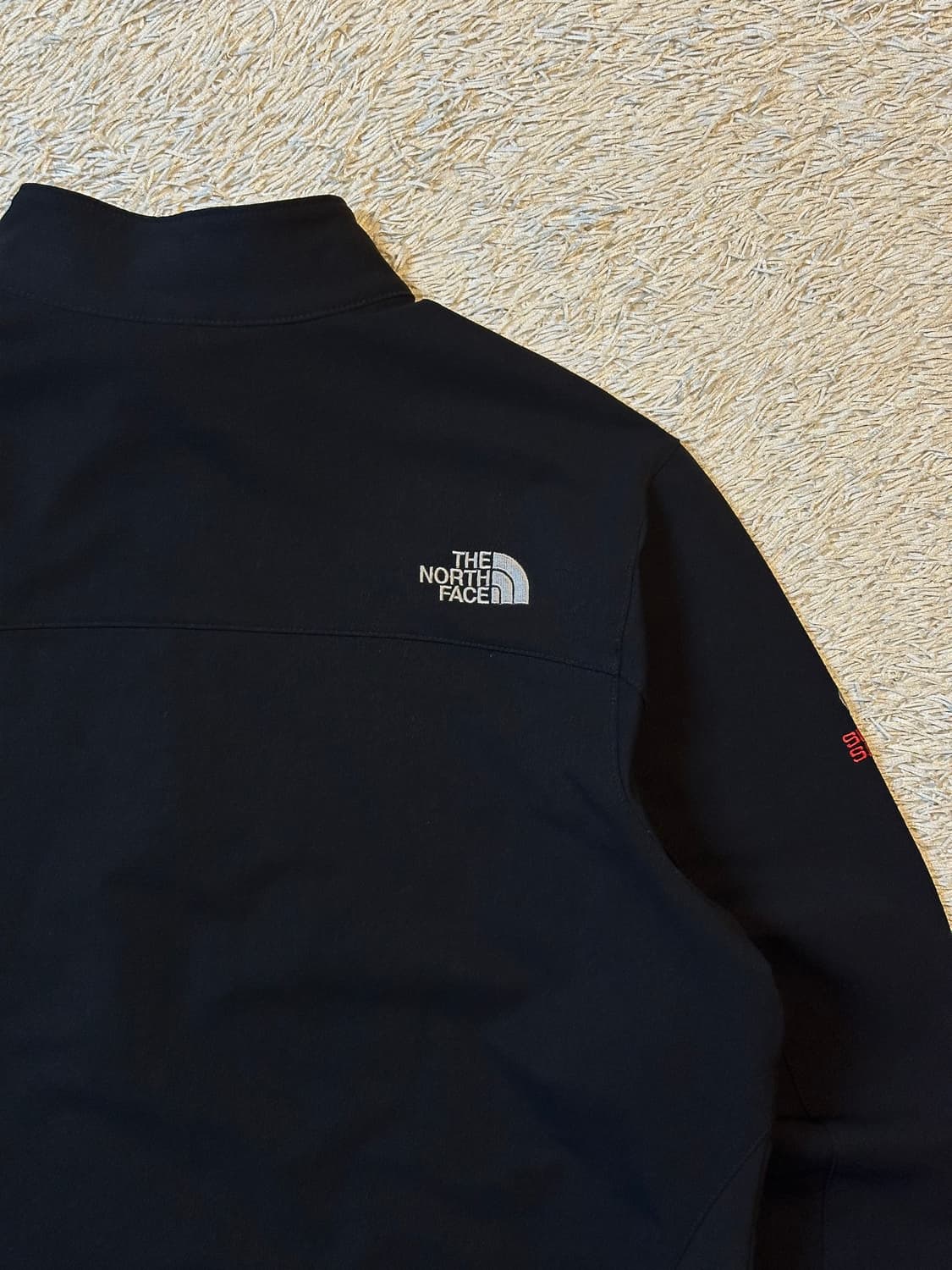 노스페이스 써밋 시리즈 하프 반집업 긴팔 블랙 상품이미지4