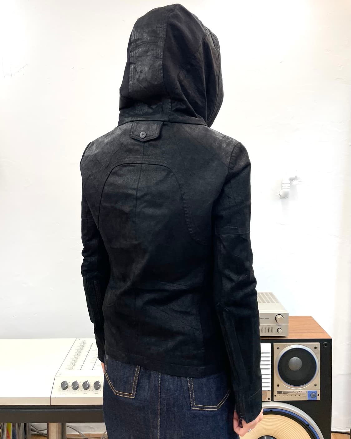 [1] NO ID 노아이디 레더 후드 자켓 상품이미지5