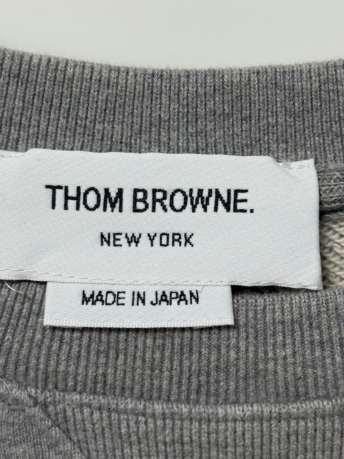 톰브라운 여성 맨투맨 42size 상품이미지4