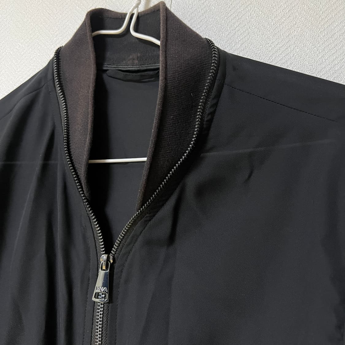 엠포리오 아르마니 블랙 봄버 자켓 m 상품이미지2