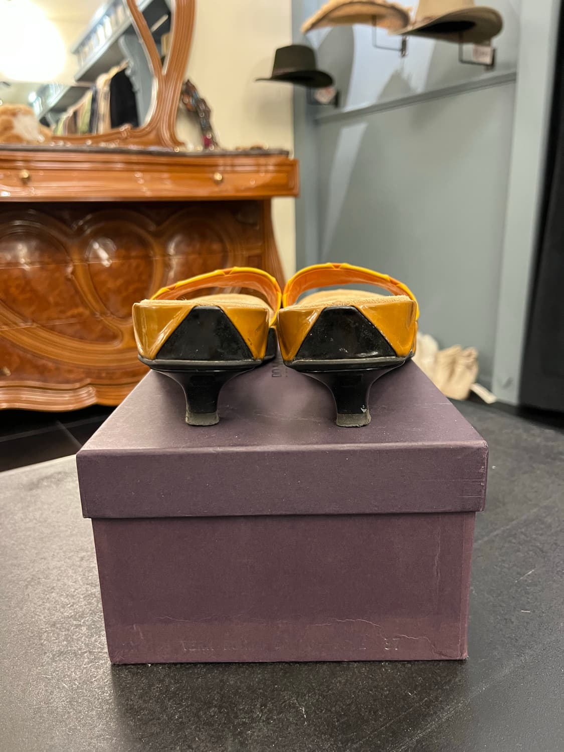 프라다 뮬 상품이미지3