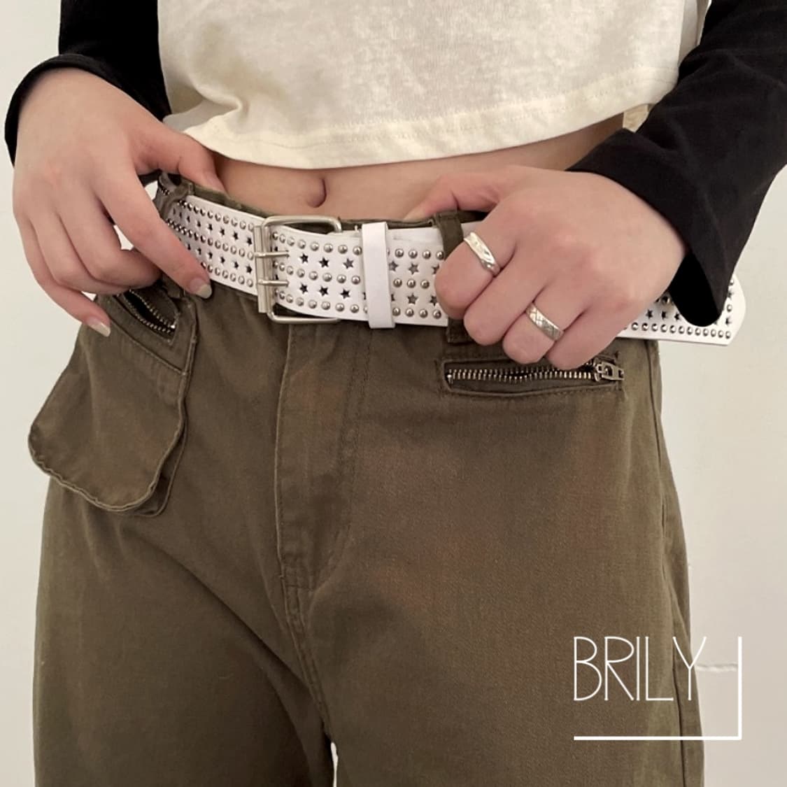 [Unisex] BELL 멀티 스터드 별 펀칭 가죽 벨트 화이트 상품이미지2