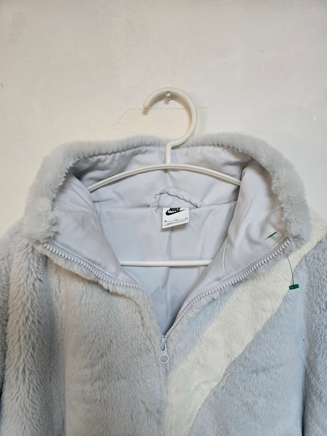 나이키 여성 빅스우시 퍼 자켓 XL (새상품)
 상품이미지4