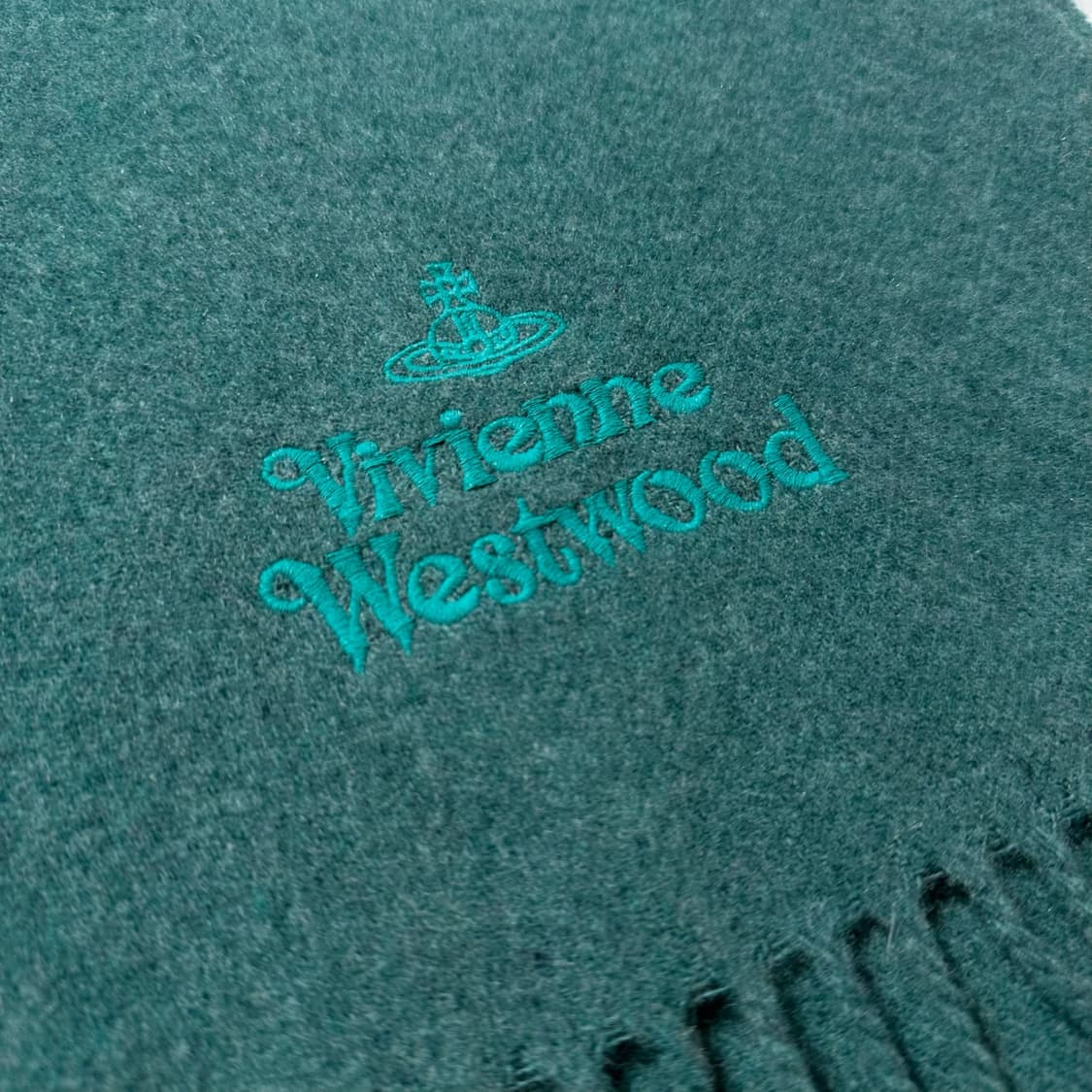 비비안 웨스트우드 ORB 로고 울 머플러 목도리 상품이미지4