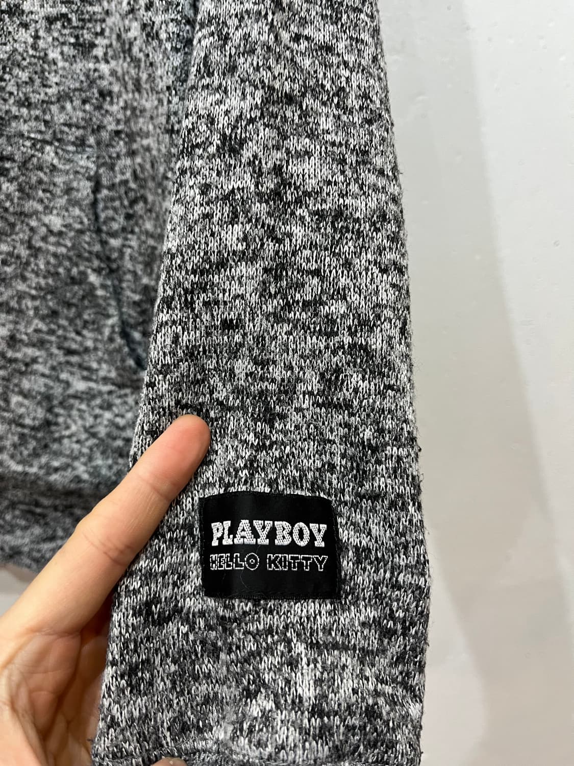 플레이보이X헬로키티 일본 한정 판매 니트 후드  상품이미지3