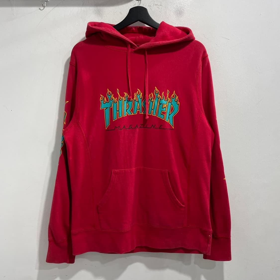 슈프림 x 트레셔 프린팅 후드티 상품이미지2