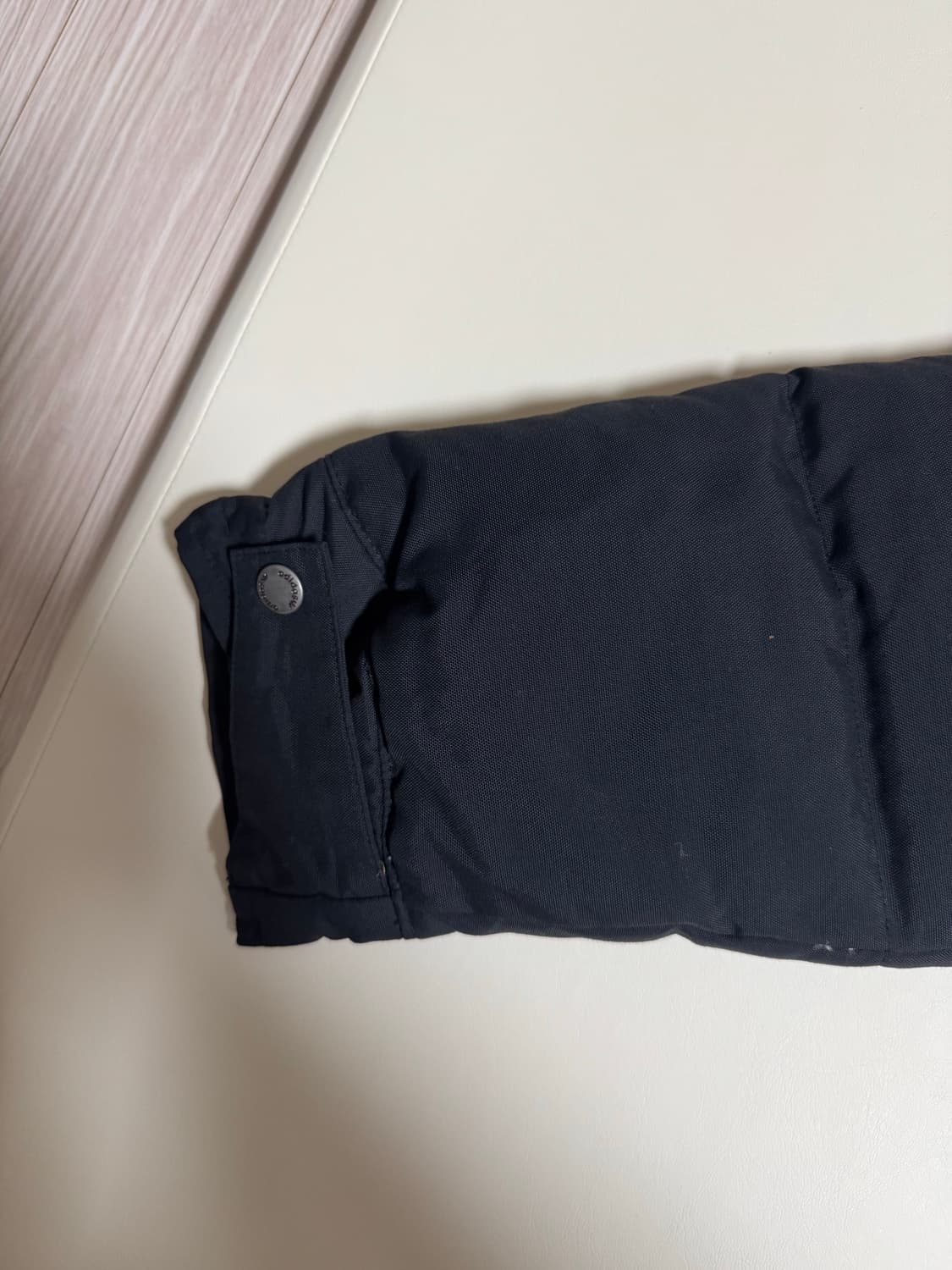 (105)아디다스 후드 퍼 패딩 블랙 상품이미지3