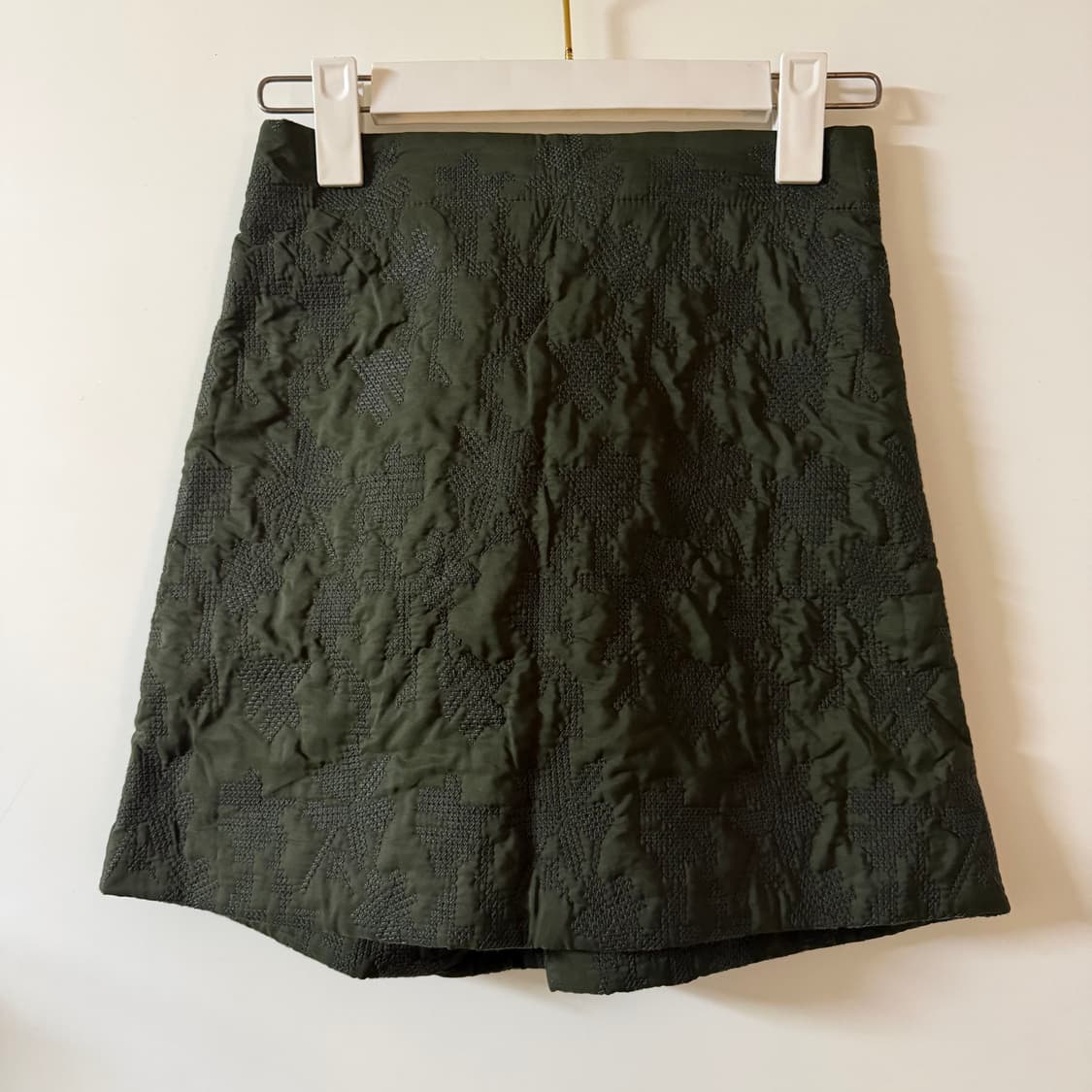 새상품 여자 누빔 미니스커트 상품이미지1