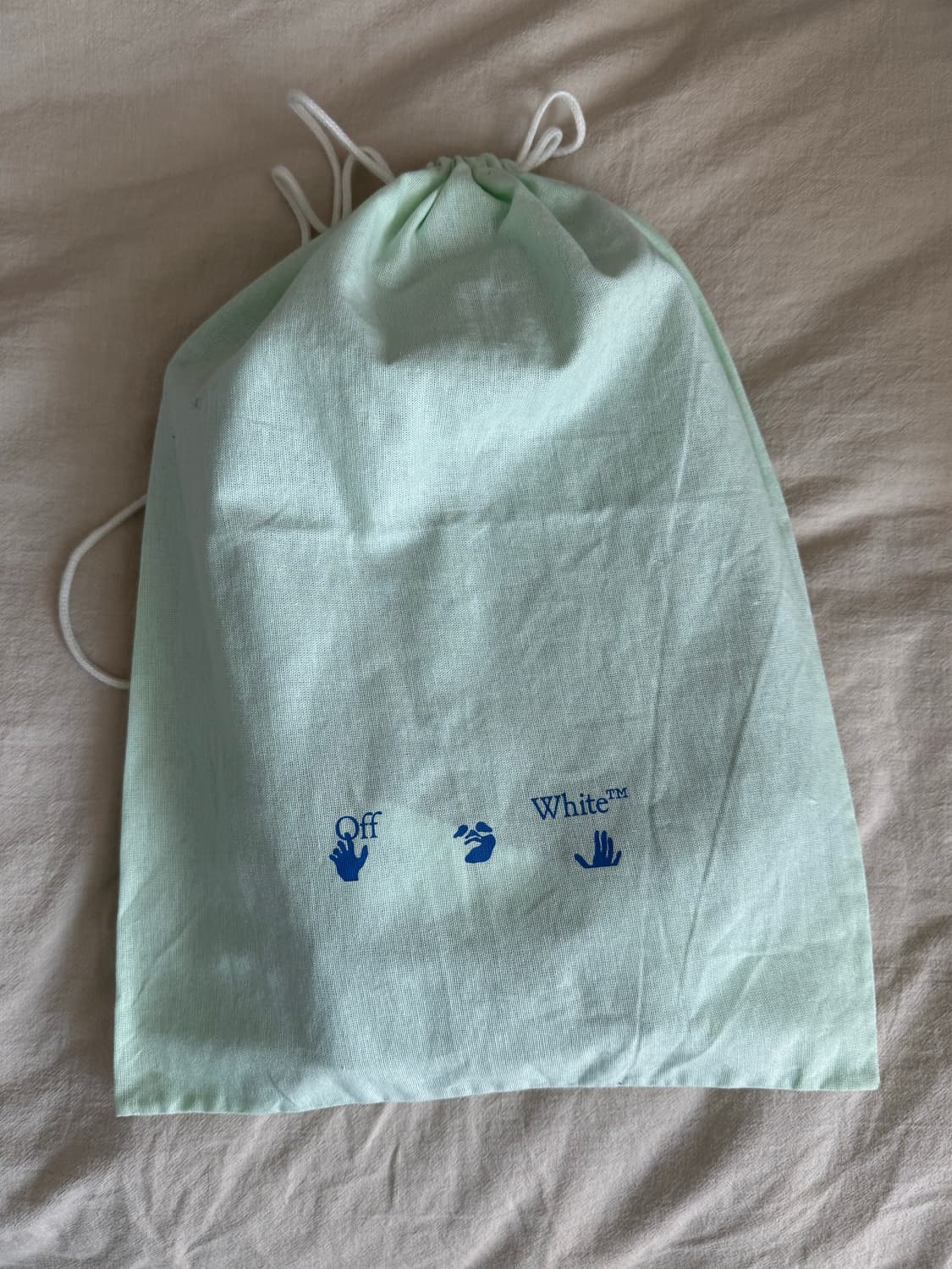 (32인치/새상품) Off-White 로고 벨트 버뮤다 쇼츠 상품이미지3