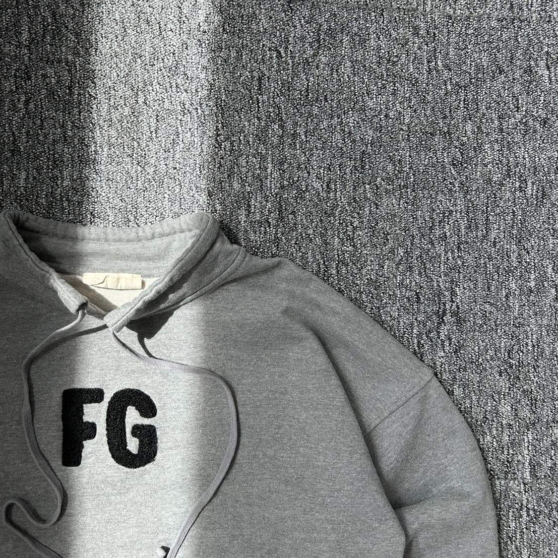 피어오브갓 에센셜 FG 풀오버 맨투맨 상품이미지2