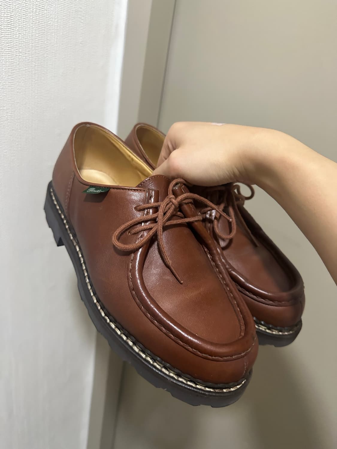 40) 파라부트 미카엘 마룬 브라운 팝니다 상품이미지1