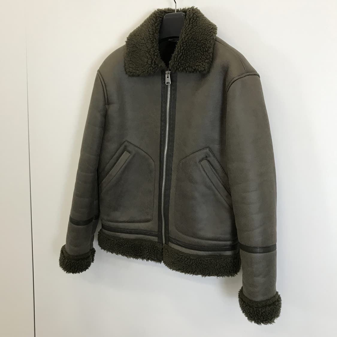 자라 스웨이드 무스탕점퍼 올리브그린 [M] 상품이미지2