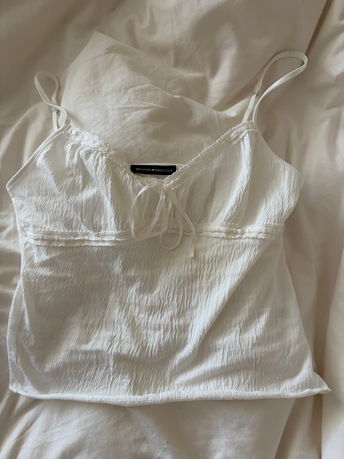 브랜디멜빌 화이트 레이스 프릴 나시 상품이미지1