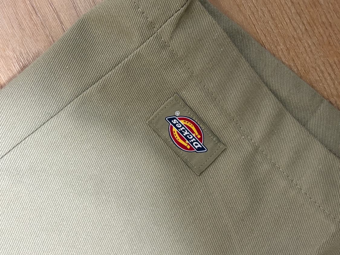 디키즈 루즈핏 워크쇼츠 카키 버뮤다팬츠 상품이미지3