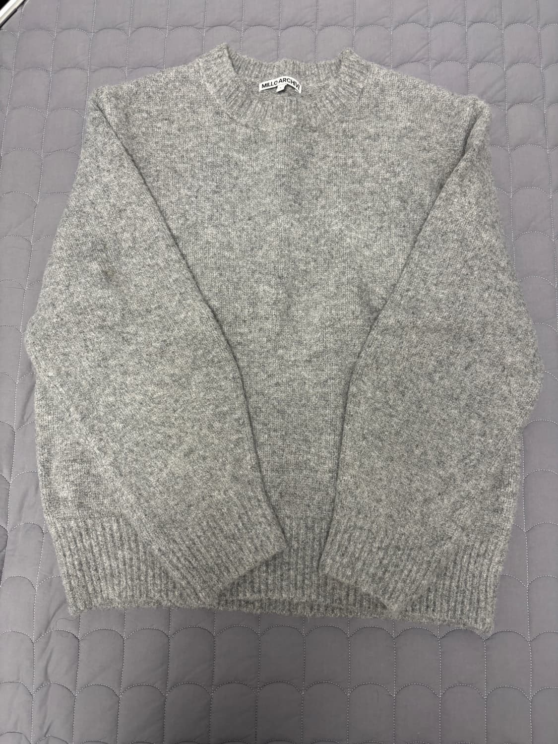 밀로 아카이브 크롭니트 상품이미지2