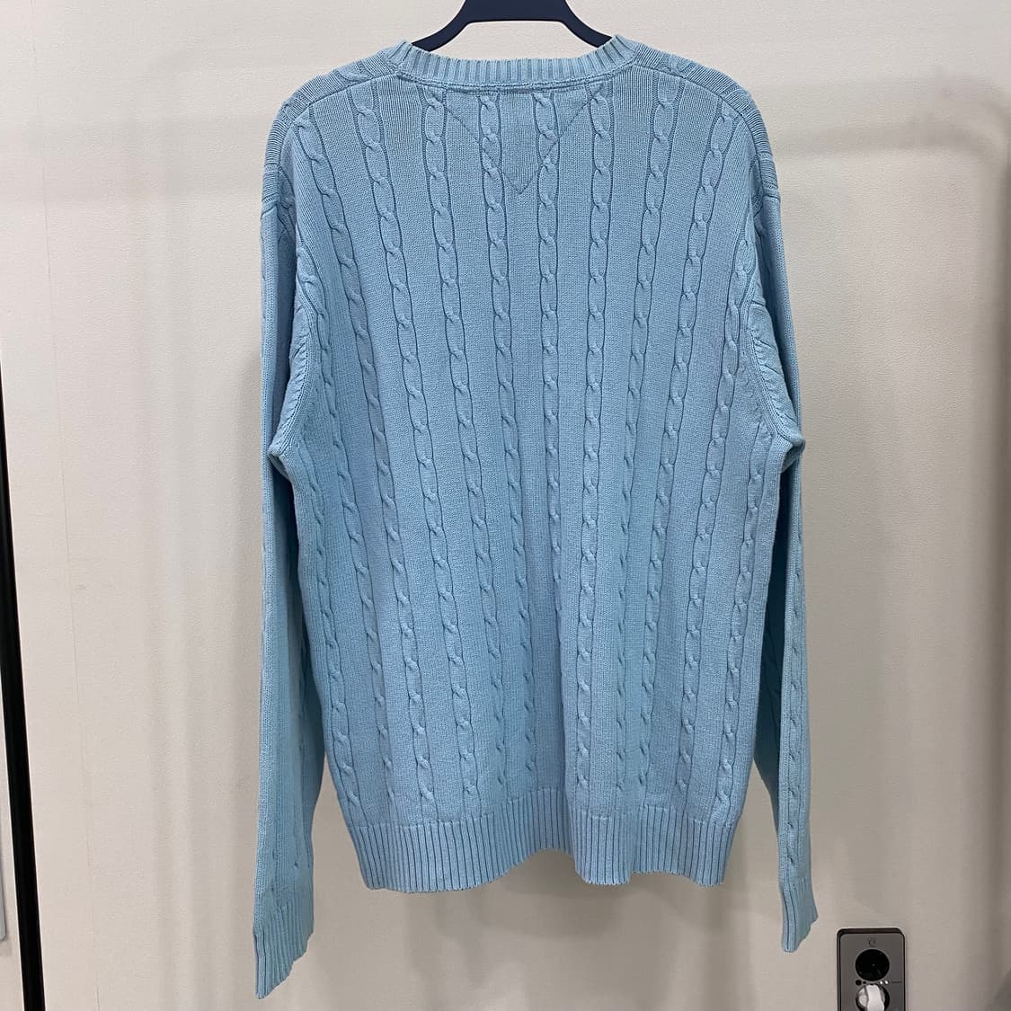 타미힐피거 아카이브 월계수 로고 케이블 니트 상품이미지2