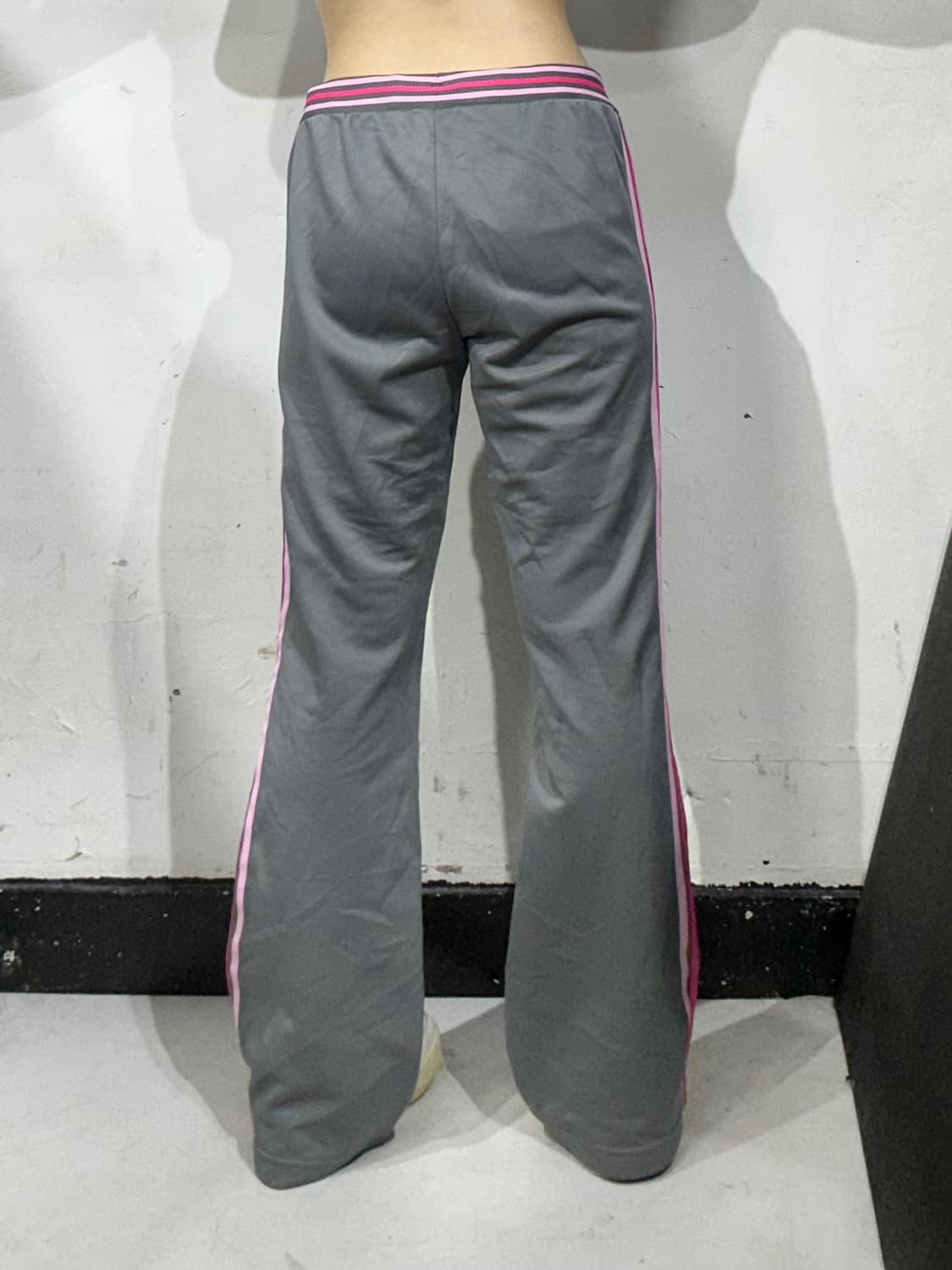 아디다스 대대장 부츠컷 와이드 그레이 핑크 추리닝 바지 트래이닝 팬츠 L 상품이미지3